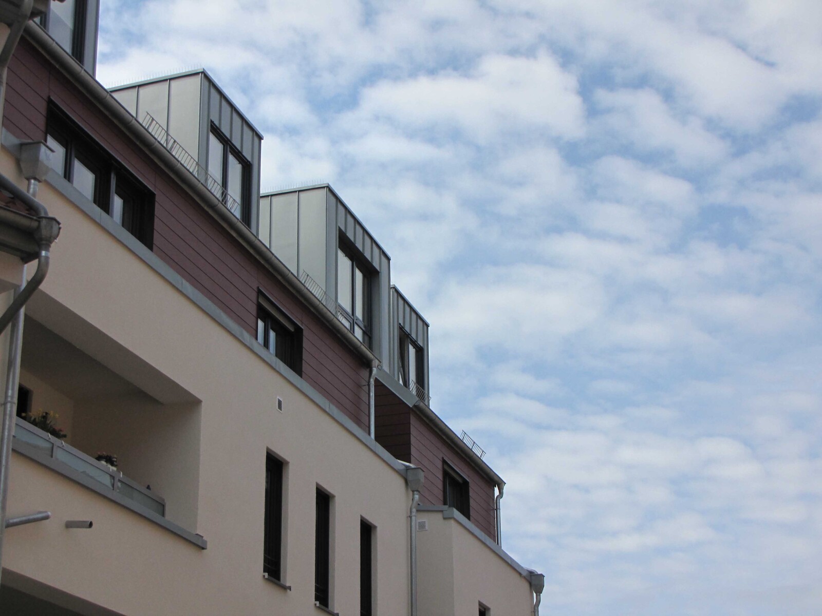 Gotha, Brühl 9-15 Dach fertig